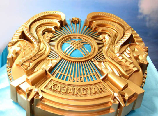 Как создавался герб Республики Казахстан, рассказал его автор Жандарбек Малибеков