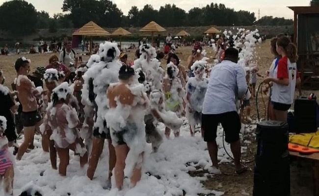 В Семее на недавно открытый бесплатный пляж можно будет попасть только за деньги