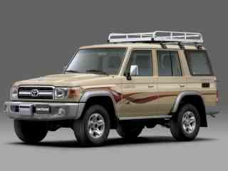 Toyota возобновляет выпуск внедорожника Land Cruiser 70