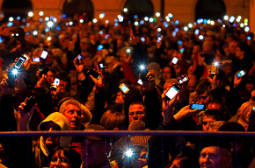 В Венгрии протестуют против налога на интернет