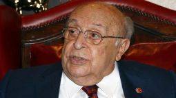 В Анкаре скончался экс-президент Турции