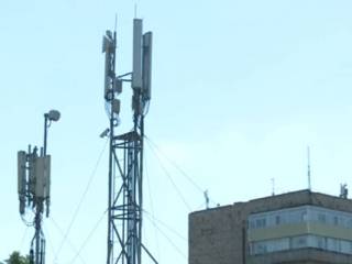 Скандал из за антенны сотовой связи разразился в Караганде
