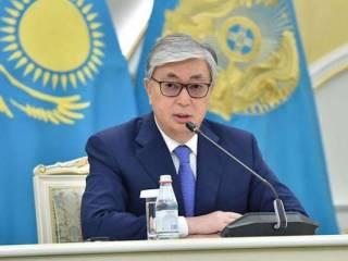 Казахстану нужна АЭС - Токаев