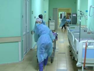 «Паники не было»: врачи алматинской больницы рассказали, как работали в осаде боевиков