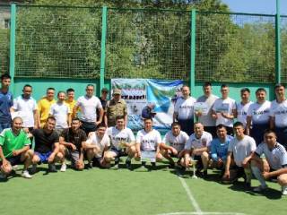 В Семее прошел турнир по мини-футболу, посвященный 30-летию казахстанской полиции