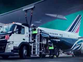 Дозаправку рейсов с технической посадкой приостановили в аэропорту Алматы