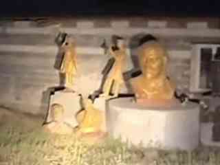 Ленин и Сталин рекламируют кумыс в Семее