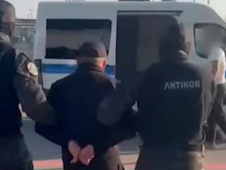 Незаконный «бизнес» полицейских и сотрудников спецЦОНа прикрыли в Антикоре