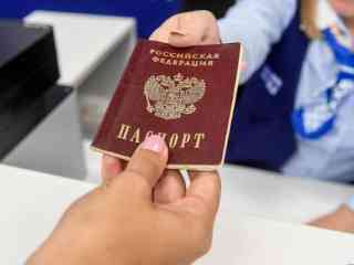 Около 200 тысяч россиян приехали в Казахстан за две недели