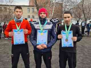 В Семее прошёл Чемпионат города по велоспорту, приуроченный к году детей.