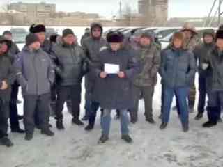 Автолюбители Абайской области уверены, что Токаева ввели в заблуждение