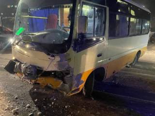 Автобус столкнулся с легковушкой в Семее: есть пострадавший