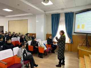 В Семее специалисты провели разъяснительную работу по вопросам занятости и социального страхования