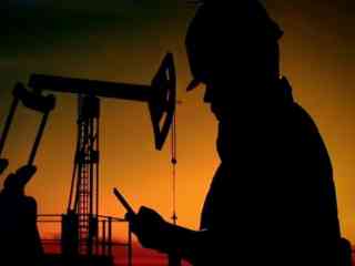 Нефтебазы проверят на причастность к созданию дефицита