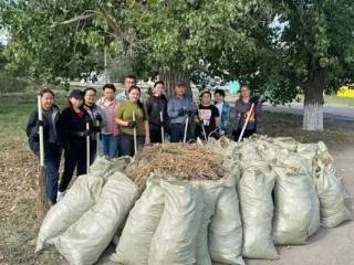 Более 150 тонн мусора собрали на субботнике жители Семея