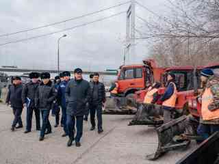 119 дорожно-уборочных машин по городу Семей готовы к зимнему сезону