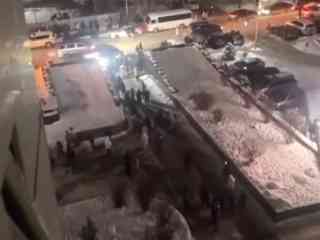 При землетрясении люди пострадали из-за паники в результате позднего оповещения