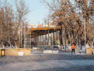 Аким города ознакомился с состоянием Центрального парка