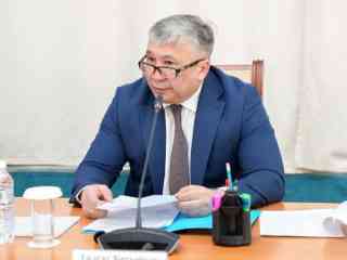 Аким города раскритиковал работы по уборке снега