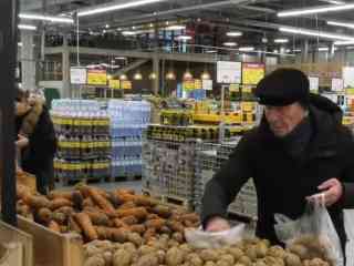 Цены на продукты в Казахстане продолжают расти