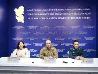 В области Абай усилены меры по предотвращению выпадения детей из окон