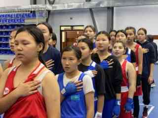 В Семее состоялось открытое первенство города по боксу