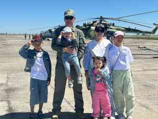 Образцовая семья проходит службу в городе Семей 