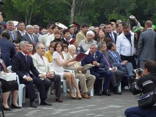 Горожане на о. Полковничьем