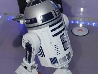 Робот R2-D2