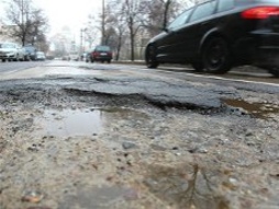 В Семее пройдет сессия городского маслихата по проблемам автомобильных дорог и пассажироперевозок