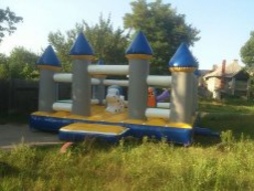 В Степногорске на батуте едва не пострадали дети