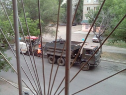 Кто рано встает, спать другим всем не дает!