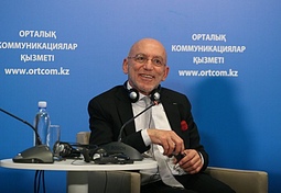 Французский режиссер прибыл в Семей