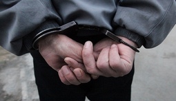 Преступник ограбил мужчину в Семее