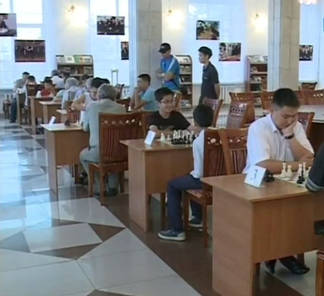 В Семее завершился шахматный турнир памяти Еркина Уранхаева