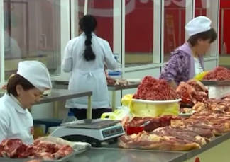 Казахстанцы стали реже покупать мясо