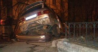 В Алматы пьяный водитель «вылетел» на обочину