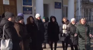 В Актобе воспитатели и нянечки частного детсада «Ак еркеш» три месяца не получают зарплату