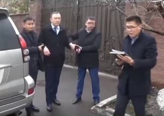 За взятку задержан крупный чиновник Республиканского центра санавиации