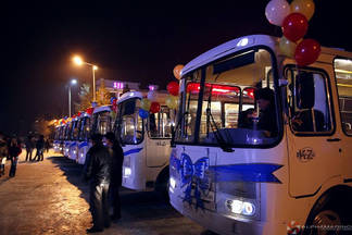 Школьников Семея теперь будут развозить новые школьные автобусы