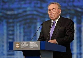 Назарбаев: Президентом Казахстана может стать женщина