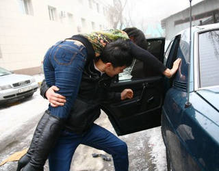 В Казахстане адвокаты предлагают смягчить наказание за кражу невест