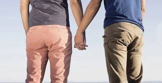В Семее парни выманили гея на интимное свидание, избили и вымогали деньги