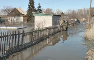 В Семее топит дачный массив