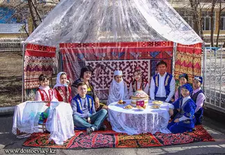 Литературно-музыкальный вечер «Козы-Корпеш и Баян-Сулу» состоялся в Семее