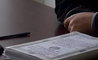 Алматинка лишилась двух квартир и едва не стала рабыней из-за полицейского