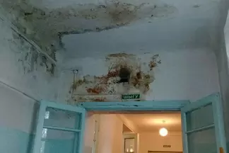 Семейские школьники вынуждены учиться в спортзале