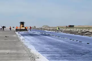 Взлетно-посадочную полосу в аэропорту Семея ремонтировали гастарбайтеры-нелегалы из Сербии