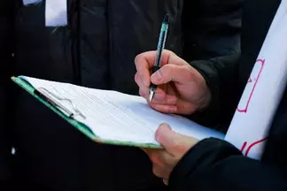 Из-за жалоб проверили медучреждения Семея