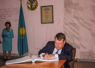 Посол Нидерландов посетил Литературно-мемориальный музей Ф.М. Достоевского